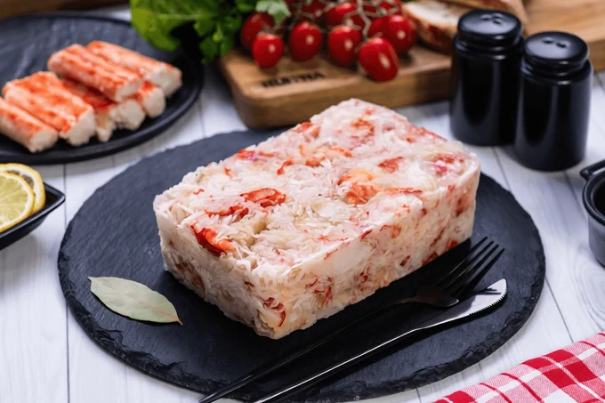 Салатное мясо краба стригуна